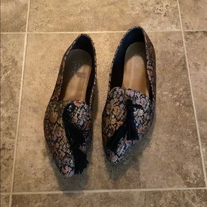 Crown Vintage Flats
